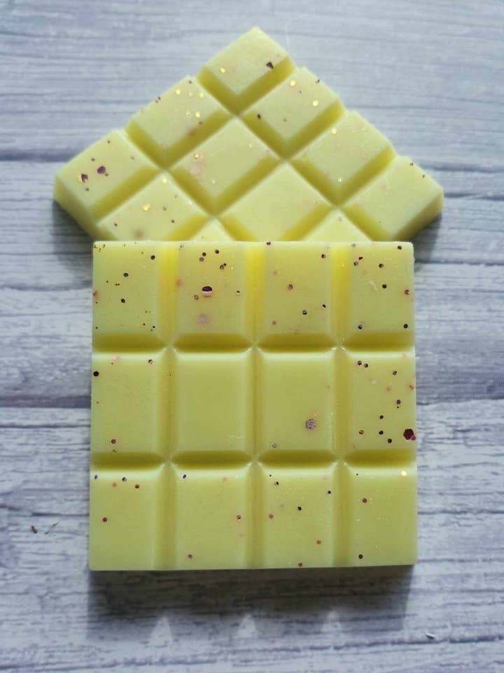 Cocoa Butter Cashmere | Wax Melts for wholesale by Rainy Morning Candles