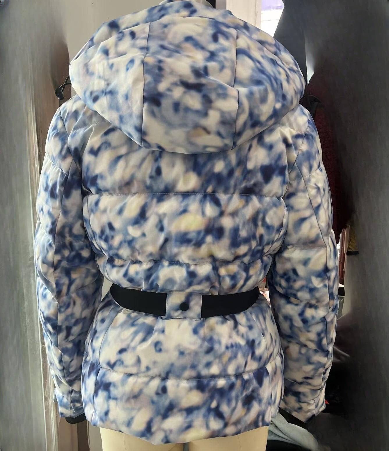 Rosa Clothing - Wholesale Coat - Women's - Printed belt hooded ski padded quilted jacket coat1