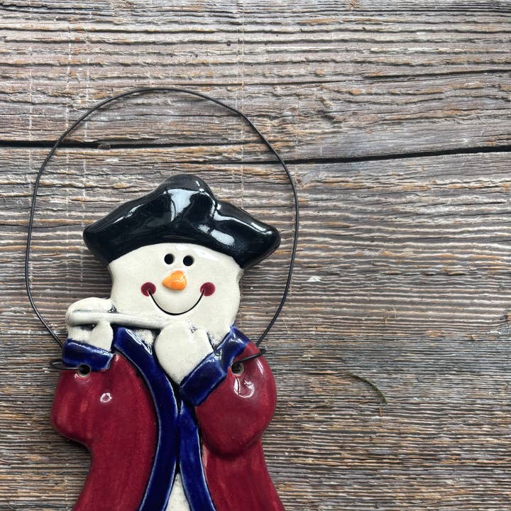 August Ceramics - Wholesale Ornament - Colonial Snowman Ornament-Minutemen with a fife 0