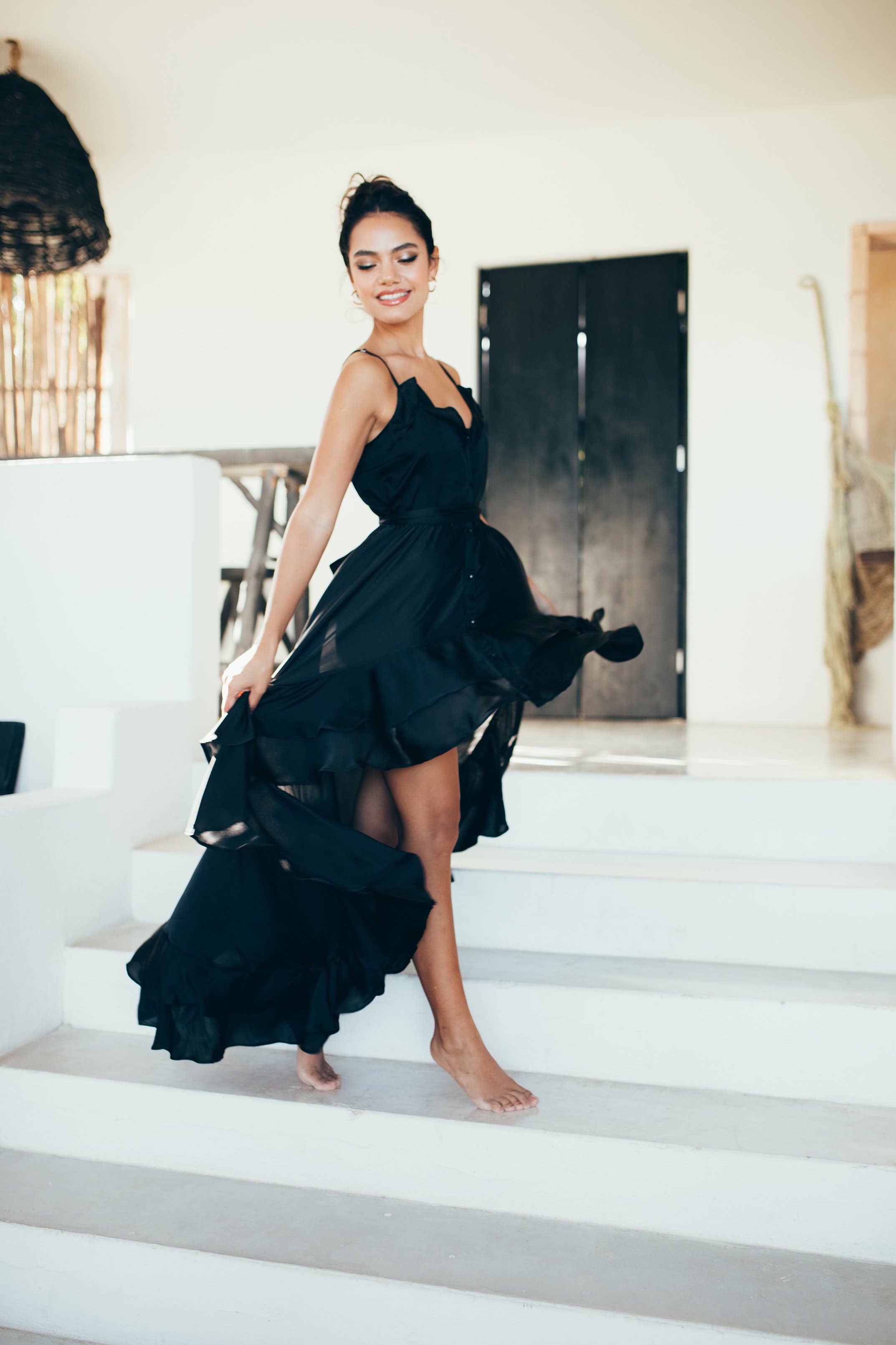 Sukiso - Wholesale Dress - Women's - Juliet High to Low Dress in Black