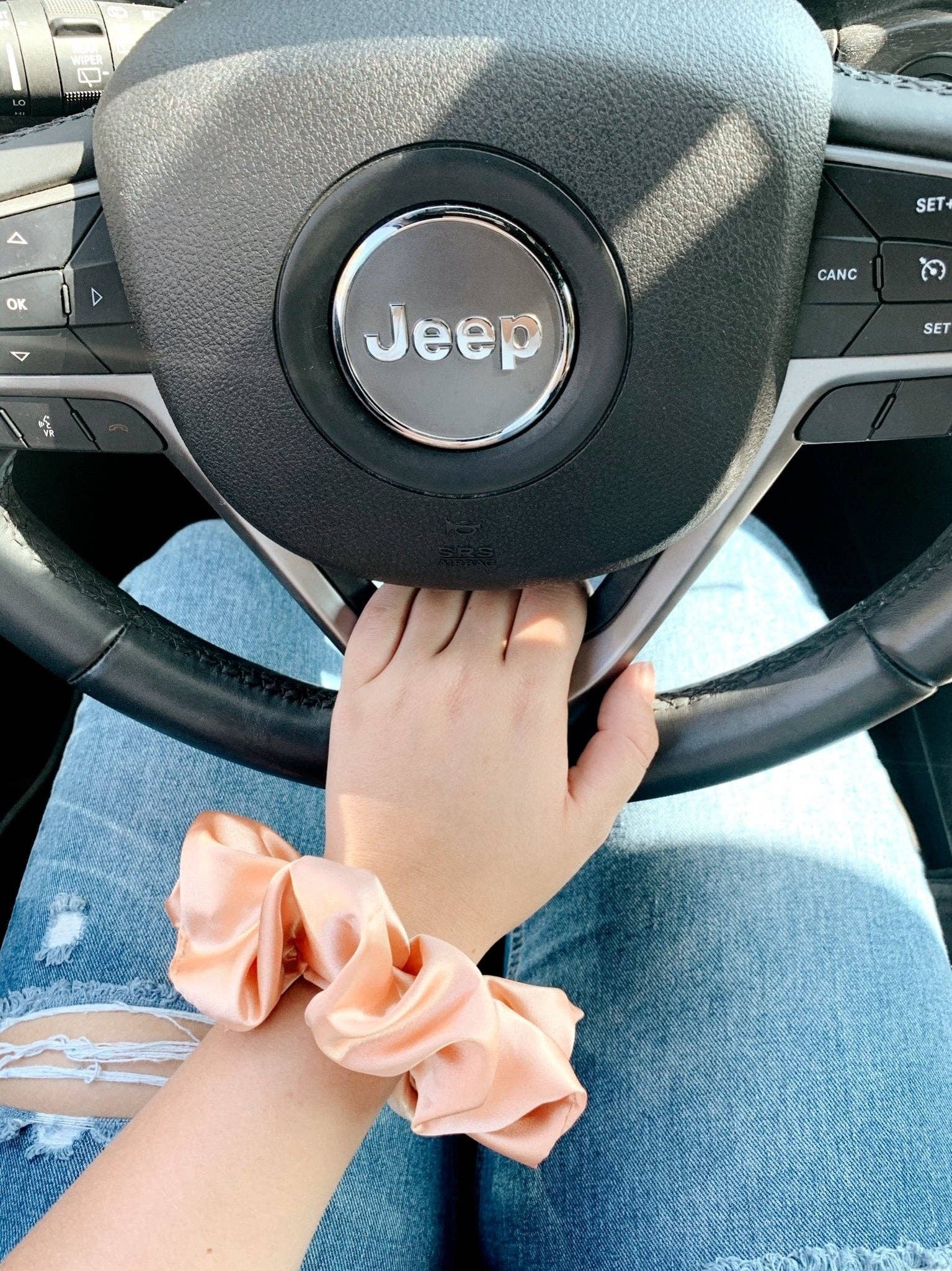 Beyond Scrunchies - Wholesale Scrunchie - Women's - PEACH - Mulberry Silk Scrunchie5