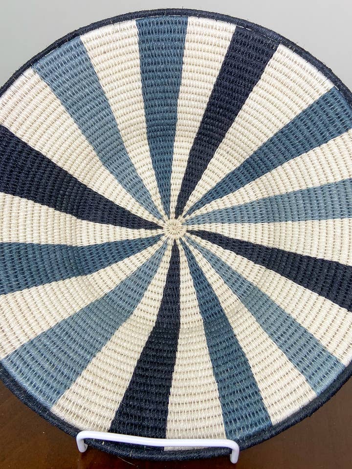 Large Sisal Basket - 054 for wholesale by Eve & Nico Gifts & Home Decor