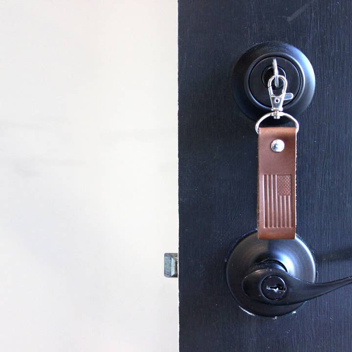 Mermaid and Sailor - Vente Porte-clés – unisexe - Porte-clés en cuir avec drapeau américain1