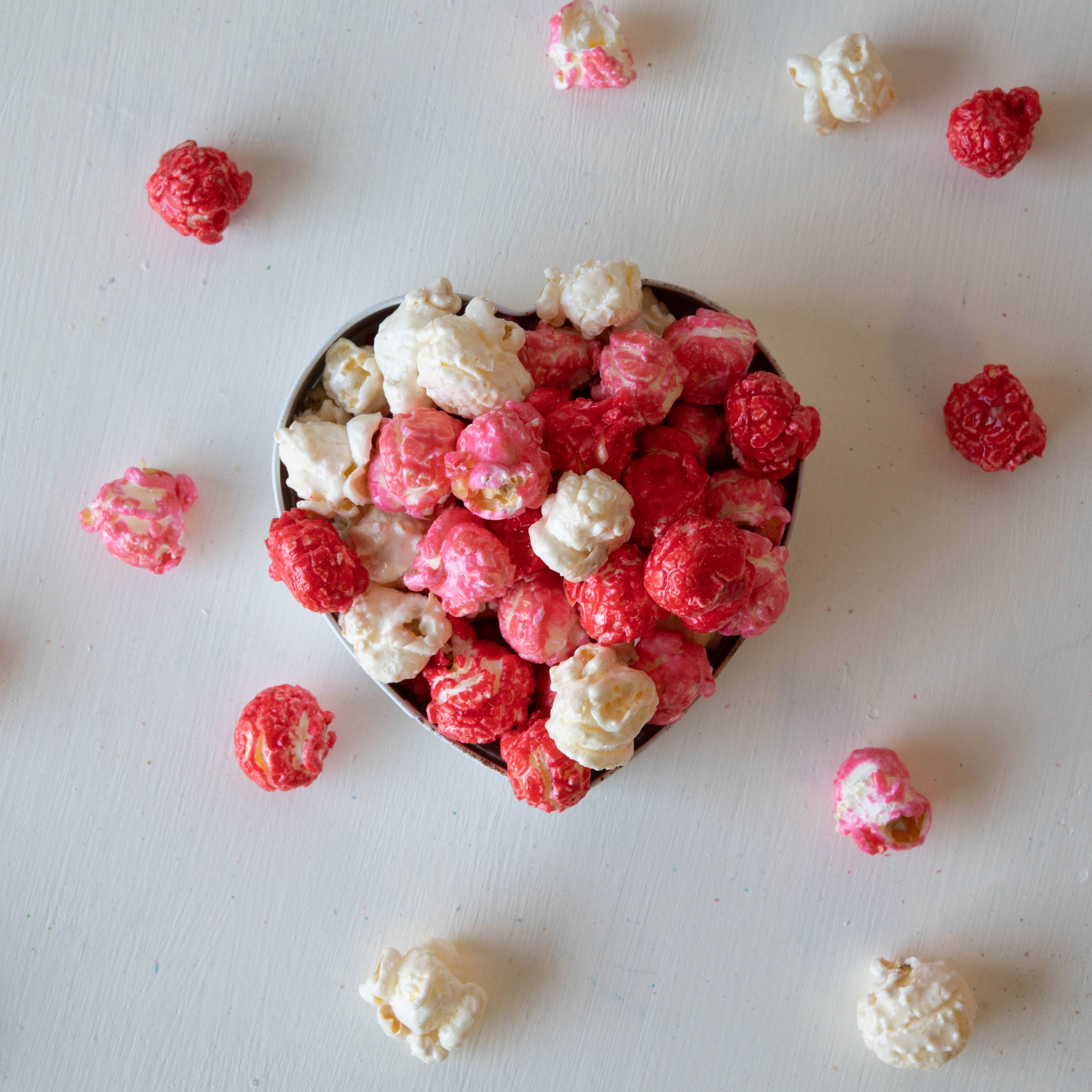 Deanan Gourmet Popcorn - Wholesale Popcorn - Hearts Vanilla Popcorn  - 100 Count - 3 Cup Clear Bags6