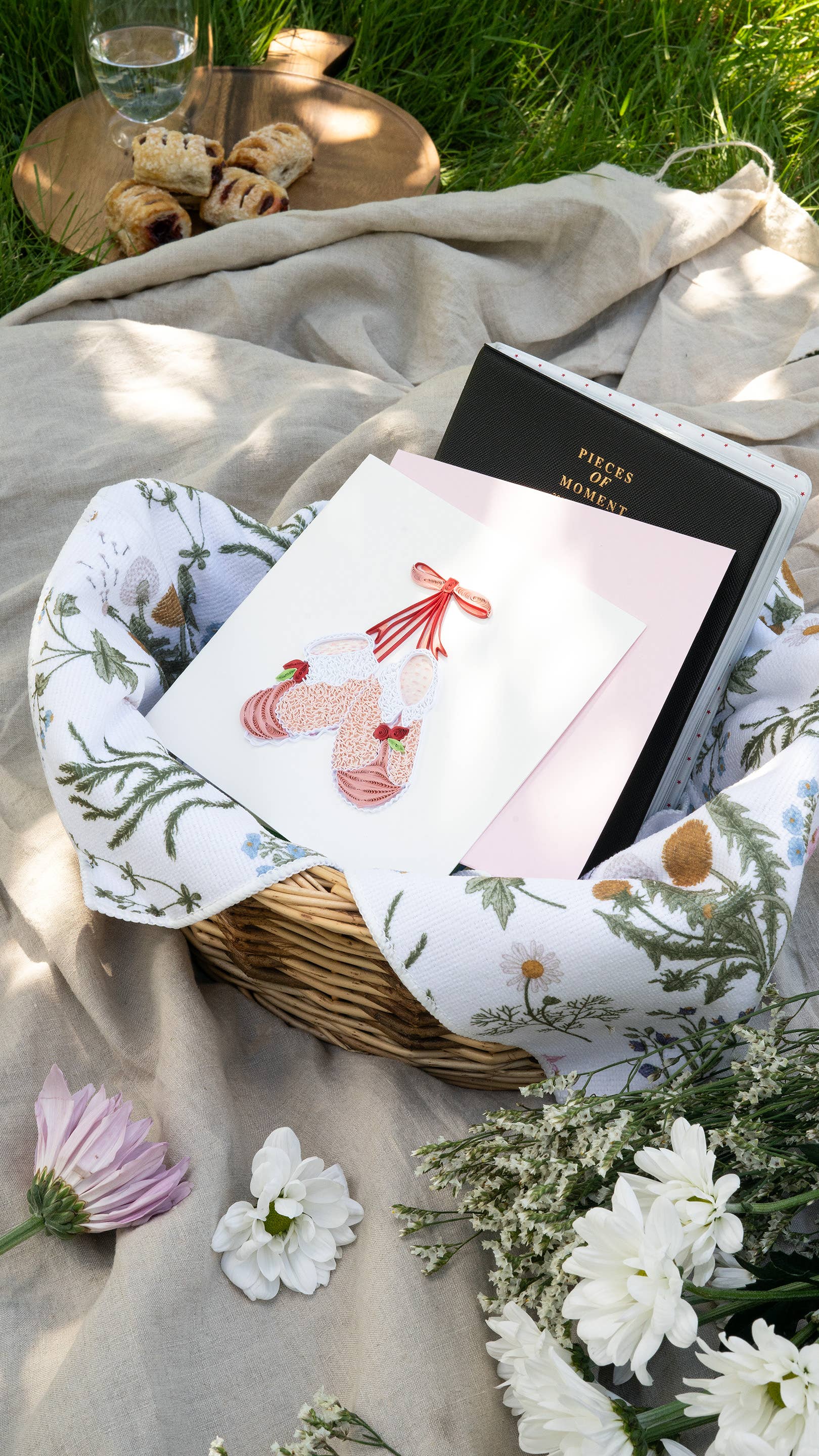 Quilling Card - Wholesale Baby Card - Knitted Pink Baby Booties1