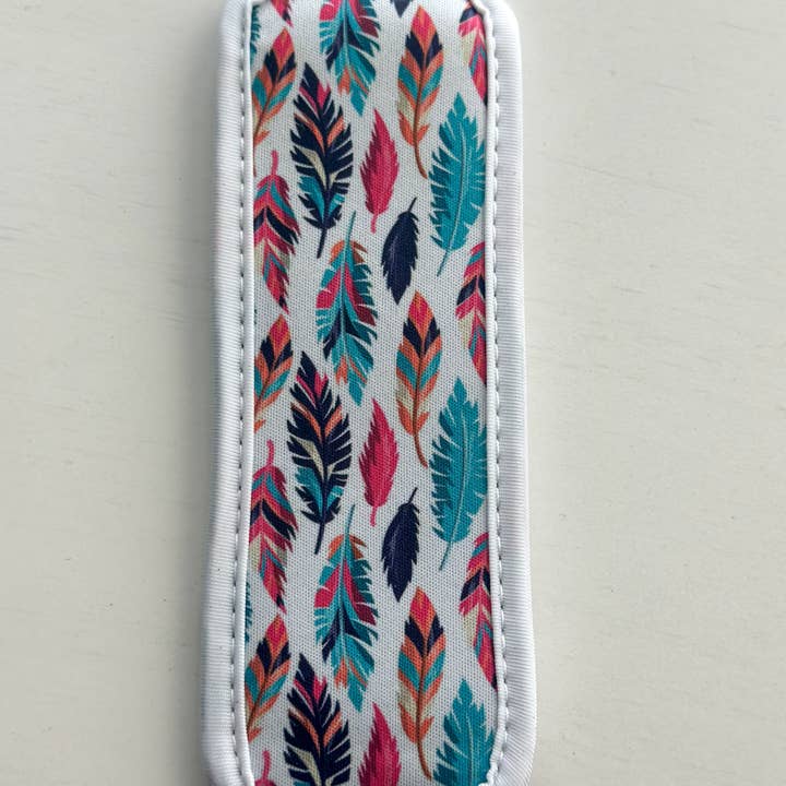 Harris Girls & Co. - Wholesale Kitchen Tool/Gadget - Neoprene Popsicle Holder "Feathers"1