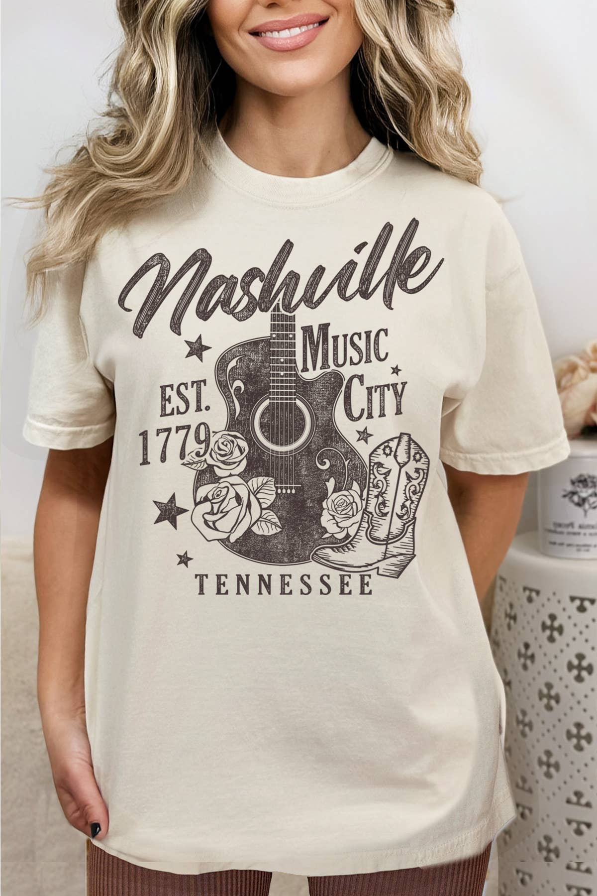 BouTeeQue Closet - Wholesale Screen Printed T-Shirt - Women's - BT1911 T Nashville6