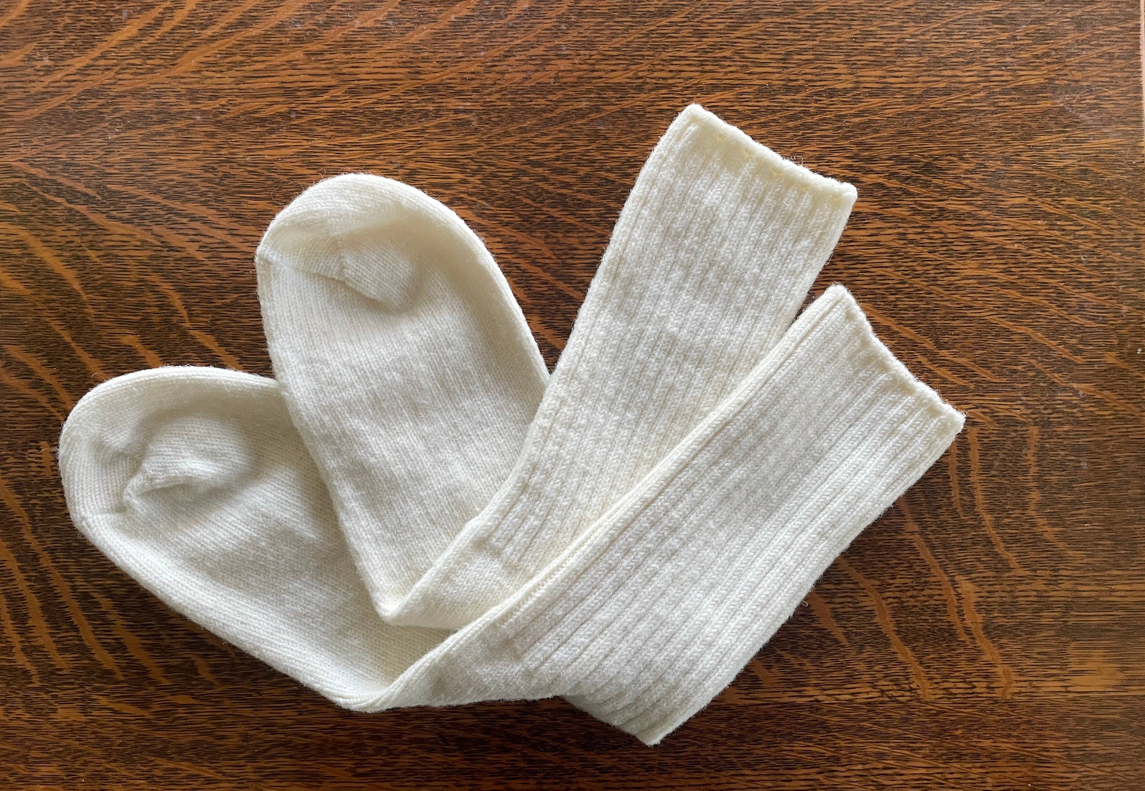 Lesley Darling Fiber - Wholesale Socks - Unisex - Naturally Dyed Wool Socks4