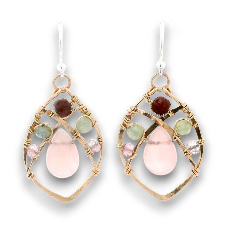 Boucles d'oreilles Chakra du Cœur E85054 pour la vente par Art by any Means Jewelry