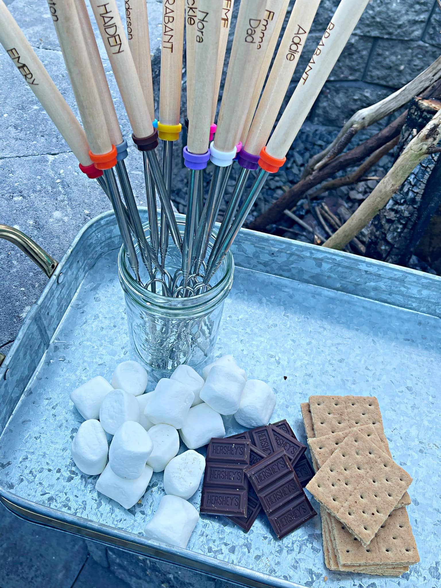 Lasting Impressions CT – wholesale Outdoor grill tools – Wholesale S'mores Campfire Roasting Sticks - Personalized4