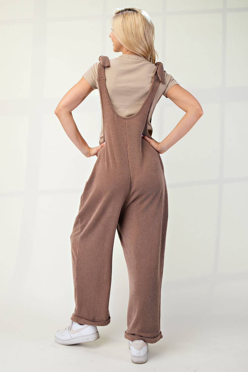 Celeste Clothing – Großhandel Jumpsuit – Damen – Plus-Size verstellbarer Rippen-Overall mit Fronttaschen - CP4387351