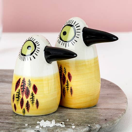 Hannah Turner Ltd – Galheteiro por atacado – Pimenteiro e Saleiro Bird Amarelos1