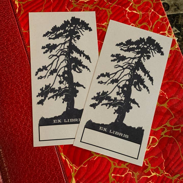 Ebon et Noir LLC – Großhandel Exlibris – Windswept Pine Gummiertes Papier Ex Libris Buchplatten