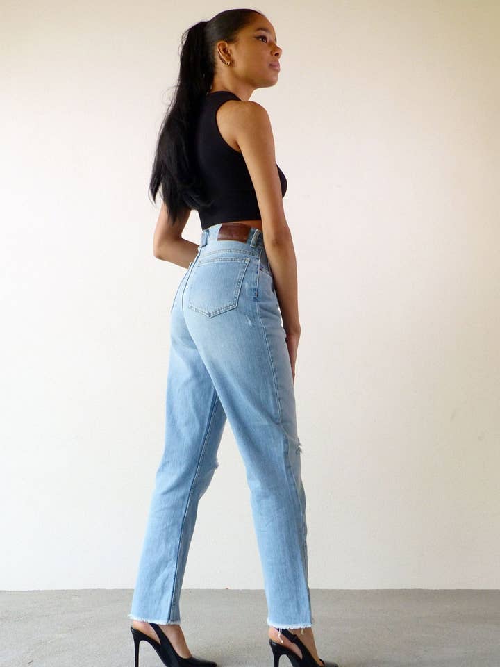 SPONTANÉ - Wholesale Jeans - Women's - Jean Flare - High Waist - loose jeans2