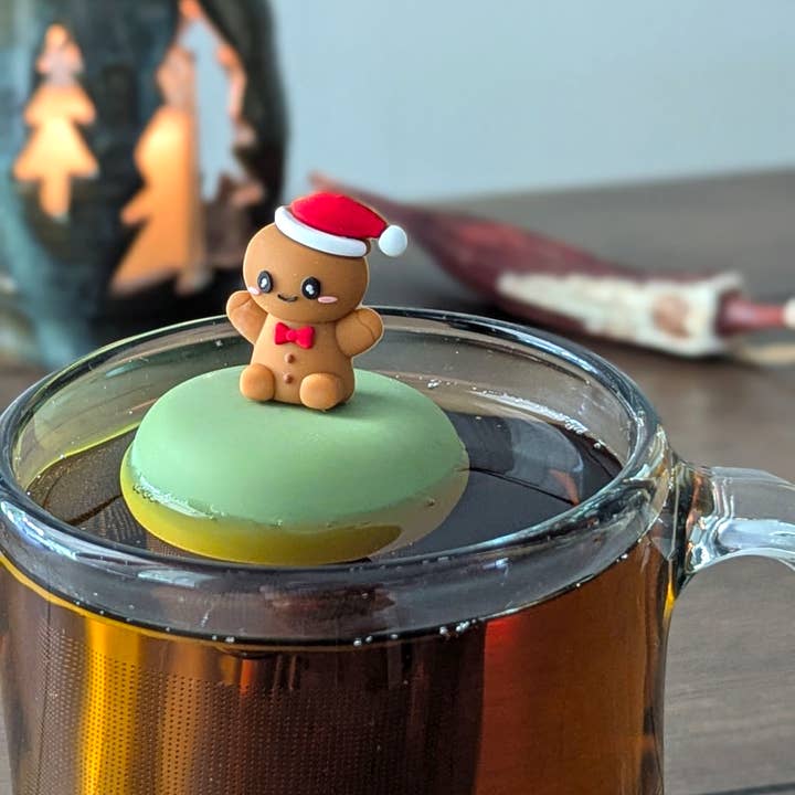 Float2infuse Tea Infuser - Wholesale Tea Strainer/Infuser - Santa Hat Gingerbreadman | Floating Tea Steeper | Green Base2
