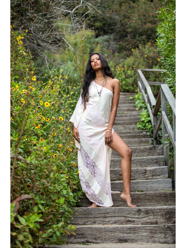 Jen's Pirate Booty - Wholesale Dress - Women's - Magnetic Maxi Dress