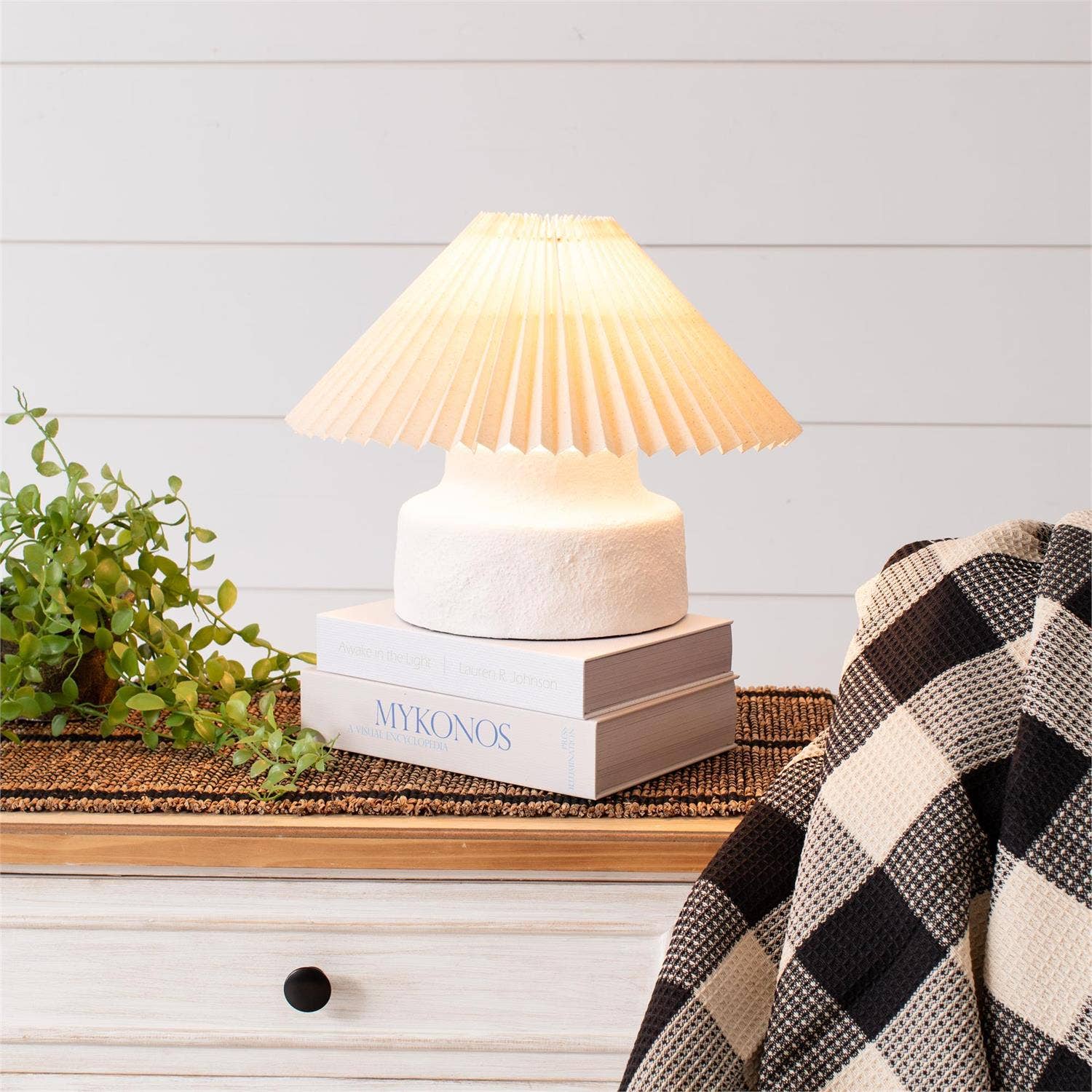 Audrey's Home & Gift - Wholesale Accent/Desk Lamp - Lamp - Rustic White Base, Pleated Cream Shade (PC)1