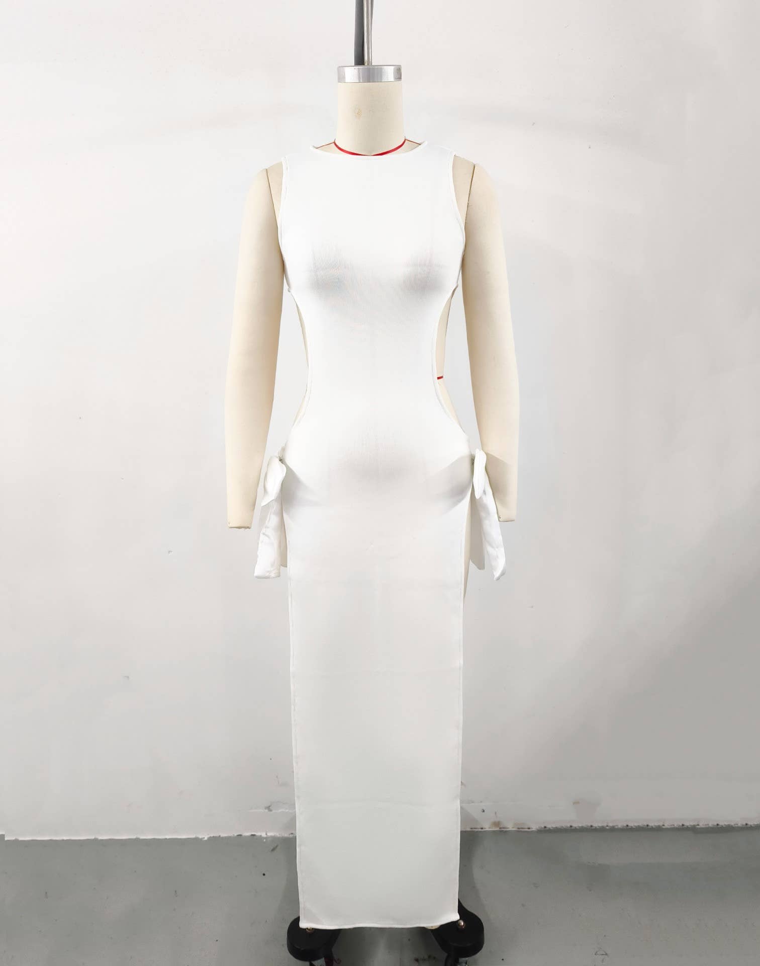 Sanyao Fashion – Großhandel Kleid – Damen – SY065 Sultry Schlitzstrickkleid mit Schleifenakzent - Frühling/Sommer16