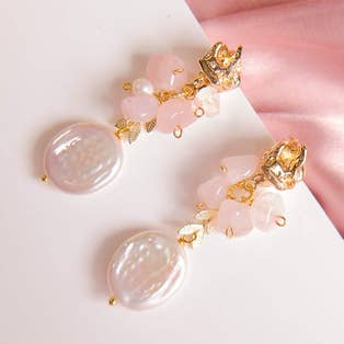 Rosenkvartsøreringe & Barokperler for engroshandel hos Pompon La Tulipe