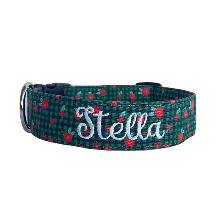 Collier pour chien à carreaux de Noël Roses par Duke & Fox® pour la vente par Duke & Fox
