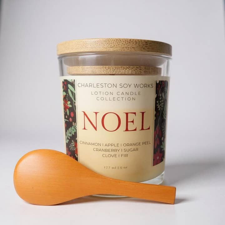 Noel pour la vente par Charleston Soy Works