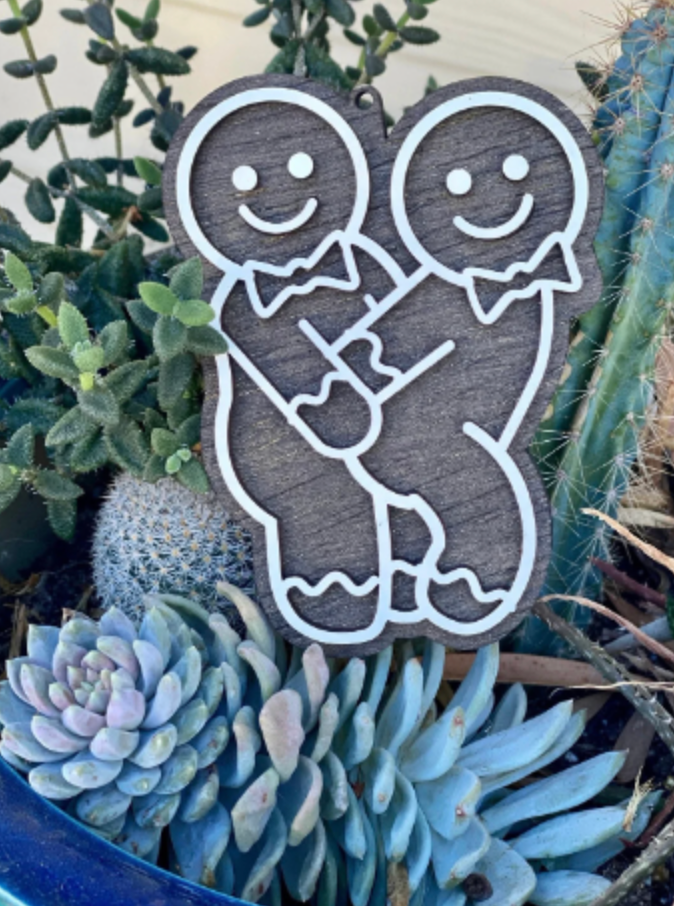 BUBBLEHEAD INK - Vente Objets de décoration - Décoration en bois pour chien debout en faux pain d'épice0