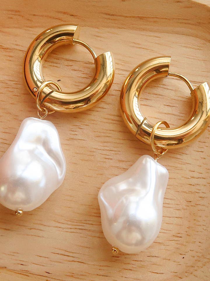 Oceana große Ohrhänger mit Perlen und 18K Gold für den Großhandel von Flânerie by MAIQ