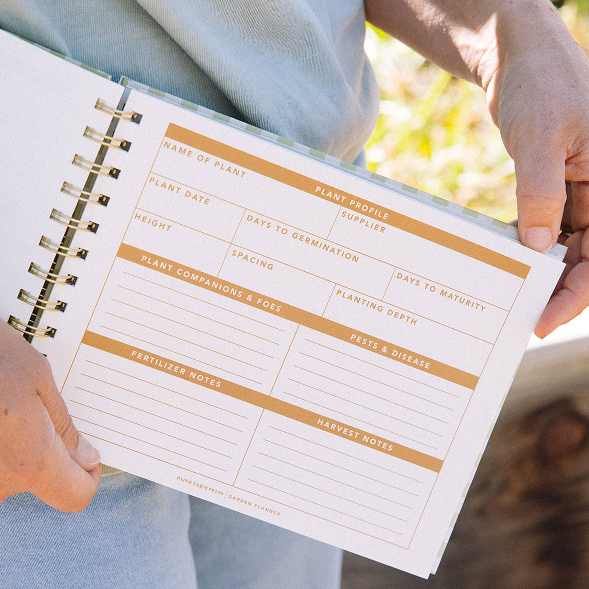 Paper Farm Press - Wholesale Planner - Life On The Homestead Garden Planner - Gingham4