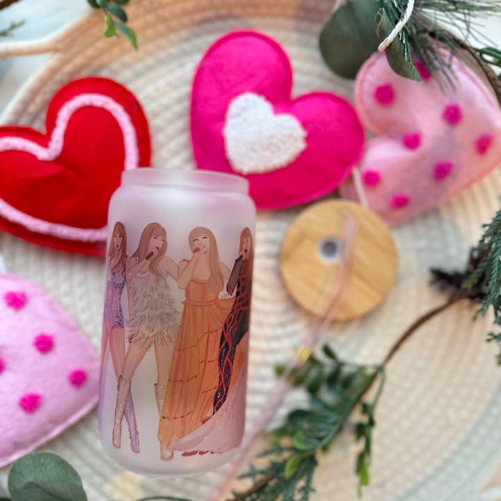 Popular Singer Glass Can for wholesale by Cups4Cuties