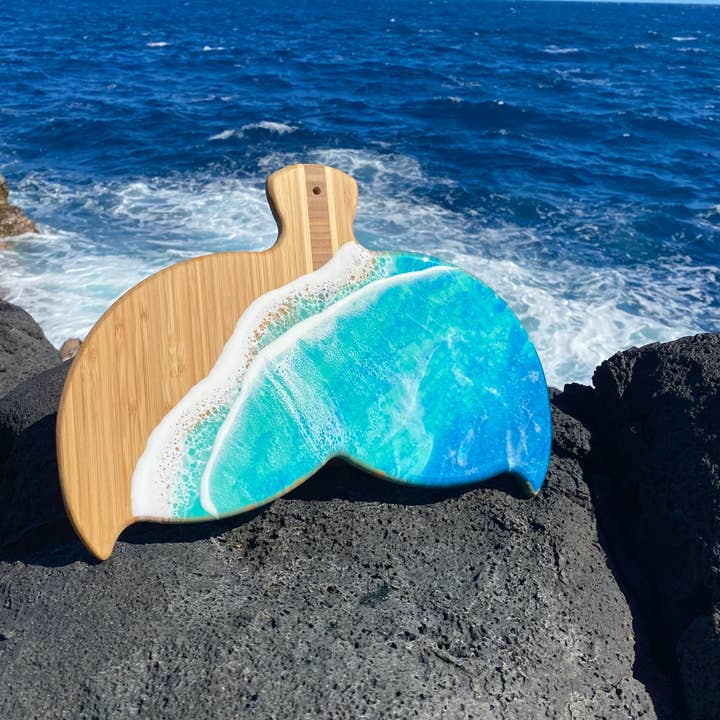 TBM Creations LLC - Wholesale Cheese Board - NEW Whale Tail Ocean Resin Charcuterie Board – Maui Made8