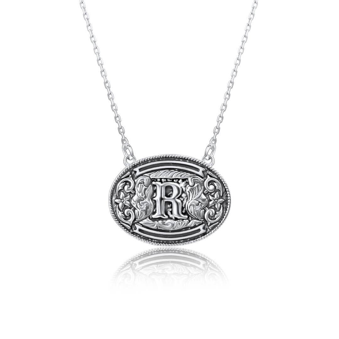 Snowing West - Vente Colliers à pendentif - Collier avec initiale et boucle de ceinture en argent sterling 92510