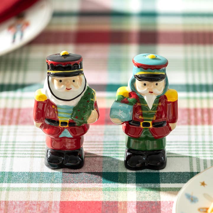 Gift Boxed Nutcracker Figurine Salt and Pepper Shaker Set for wholesale by Grace Teaware