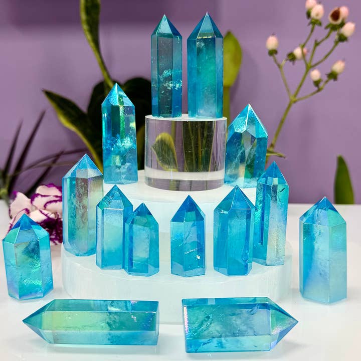 Aqua Aura Quarz-Obelisk Tower Point Crystal Energy, 1 Pfund für den Großhandel von KayleeNYC