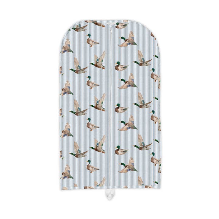 Mallory Ducks Blauwe Gewatteerde Kledingzak voor wholesale door Ida Mae Home