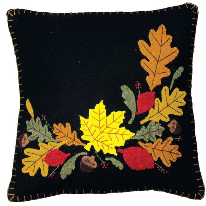 Almohada negra de hojas de otoño para venta al por mayor de Home Collections by Raghu