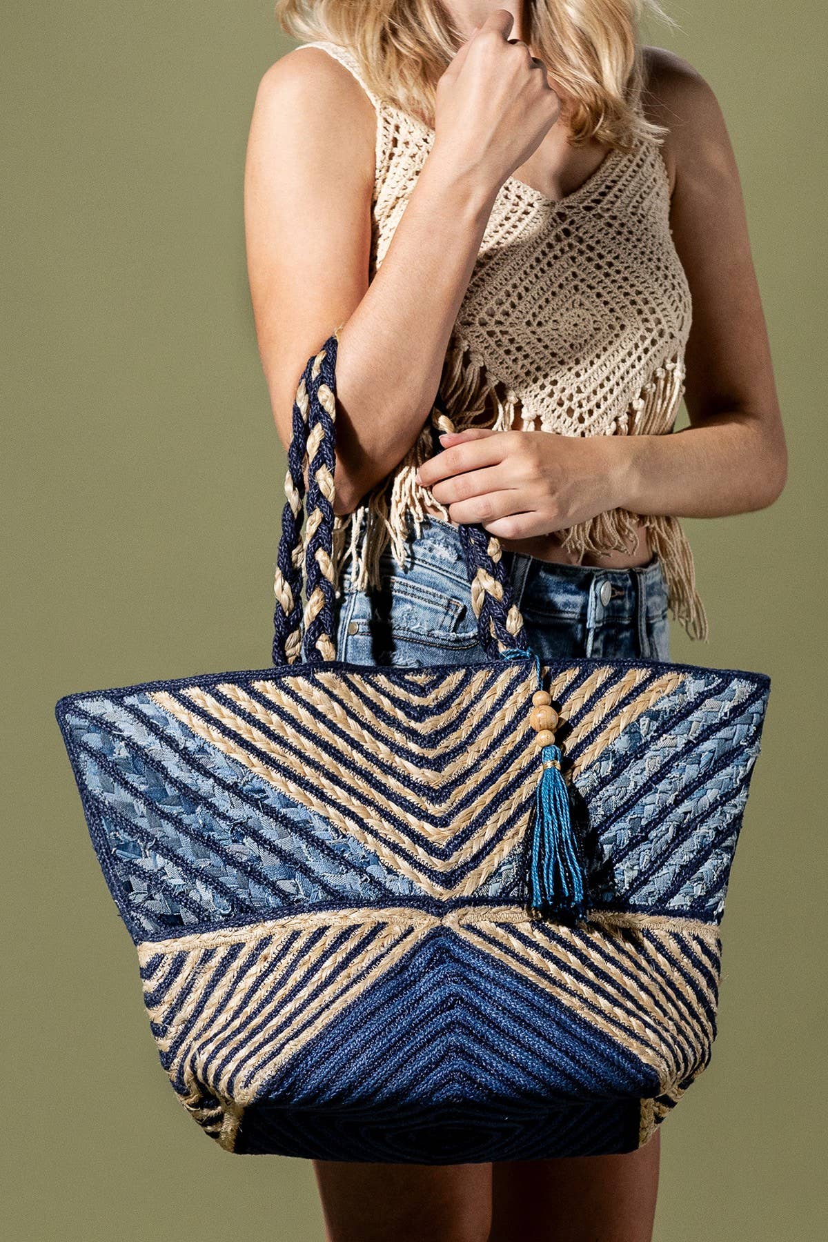 Kobe Jute Shoulder Bag for wholesale on Faire3