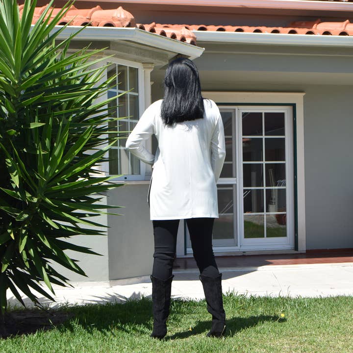 Torster & Ribeiro, Lda - CurvyShion – wholesale Tunika - Dam – Handmålad plusstor långärmad tunika EDVINA – storlekar L till 6XL7