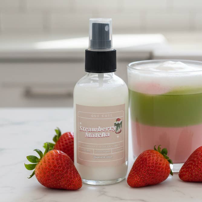 Spray de Quarto + Linho de Matcha de Morango de 4 Oz por atacado de Que Cute