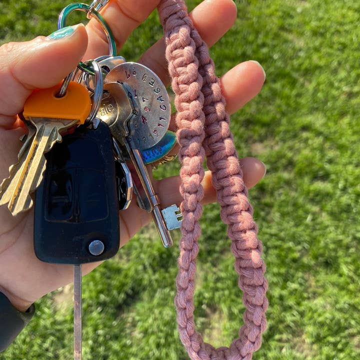 Macra-Made With Love – wholesale Keychain – Women's – Wristlet Keychain16