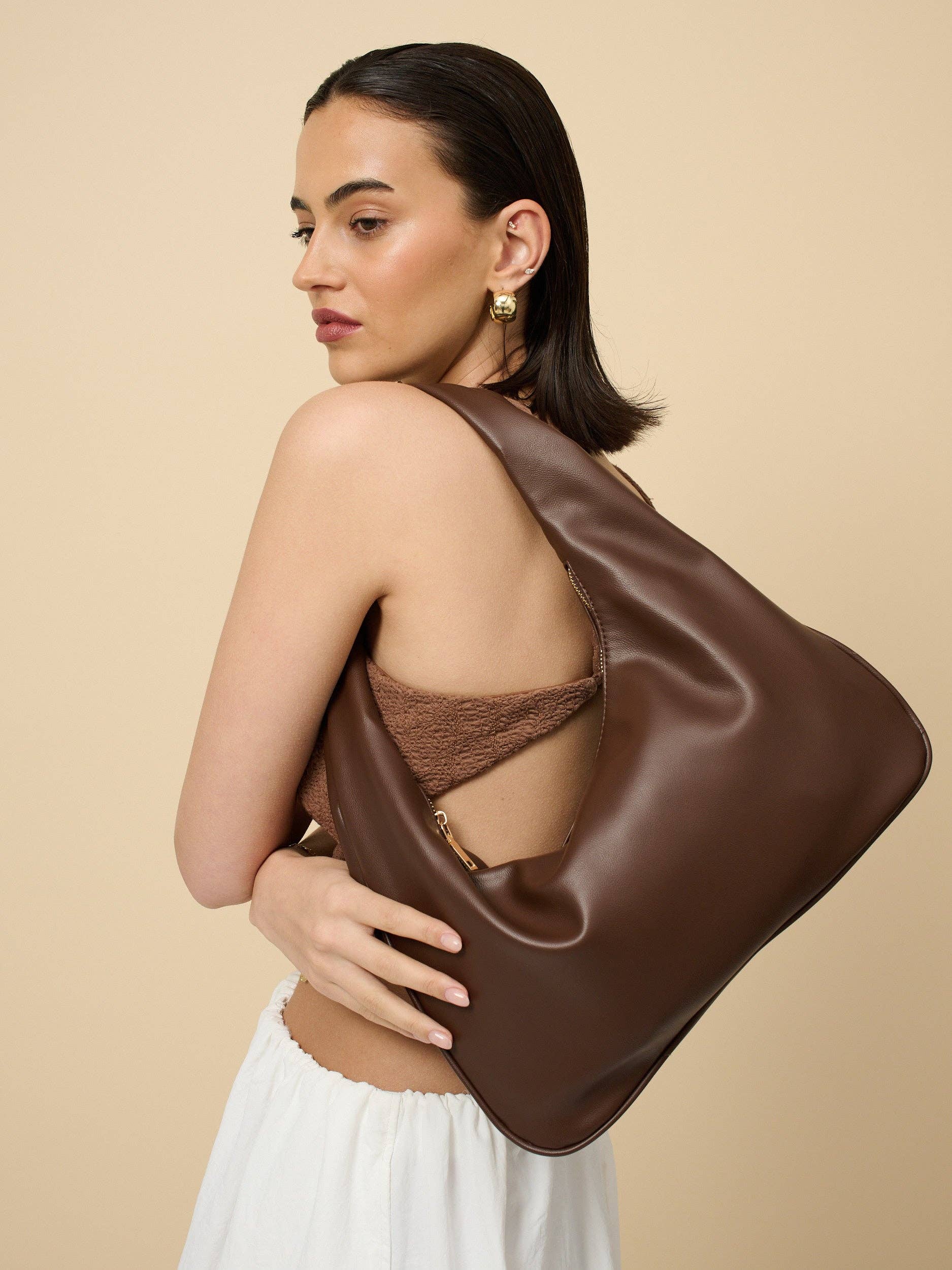 Angels Whisper Accessories - Wholesale Shoulder Bag - Women's - Cromwell Hobo Bag in Brown3