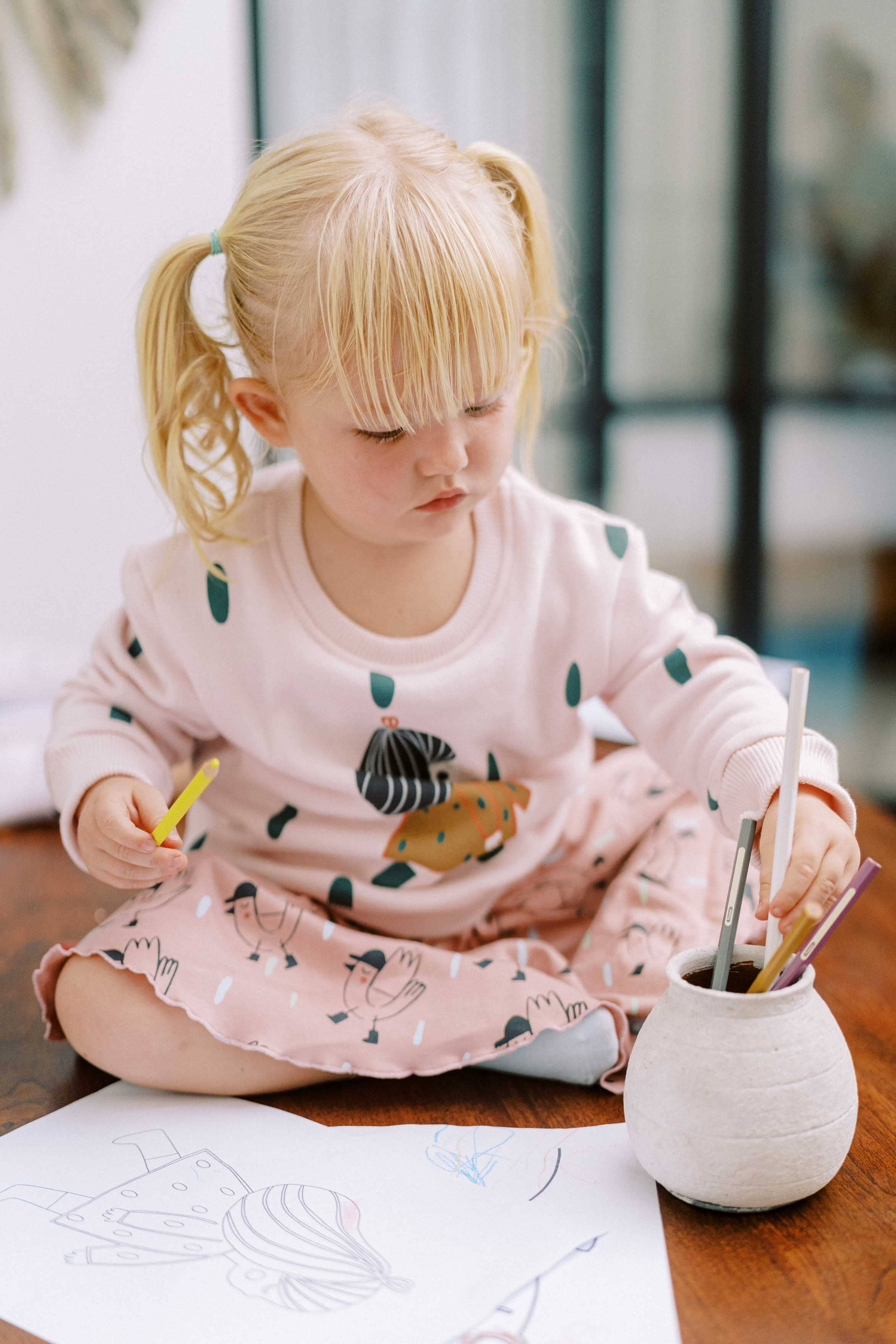 Kleine Tijntje - Venta al por mayor Jersey de punto - Niños - Suéter Martha - Colaboración con la artista Martha Abad3