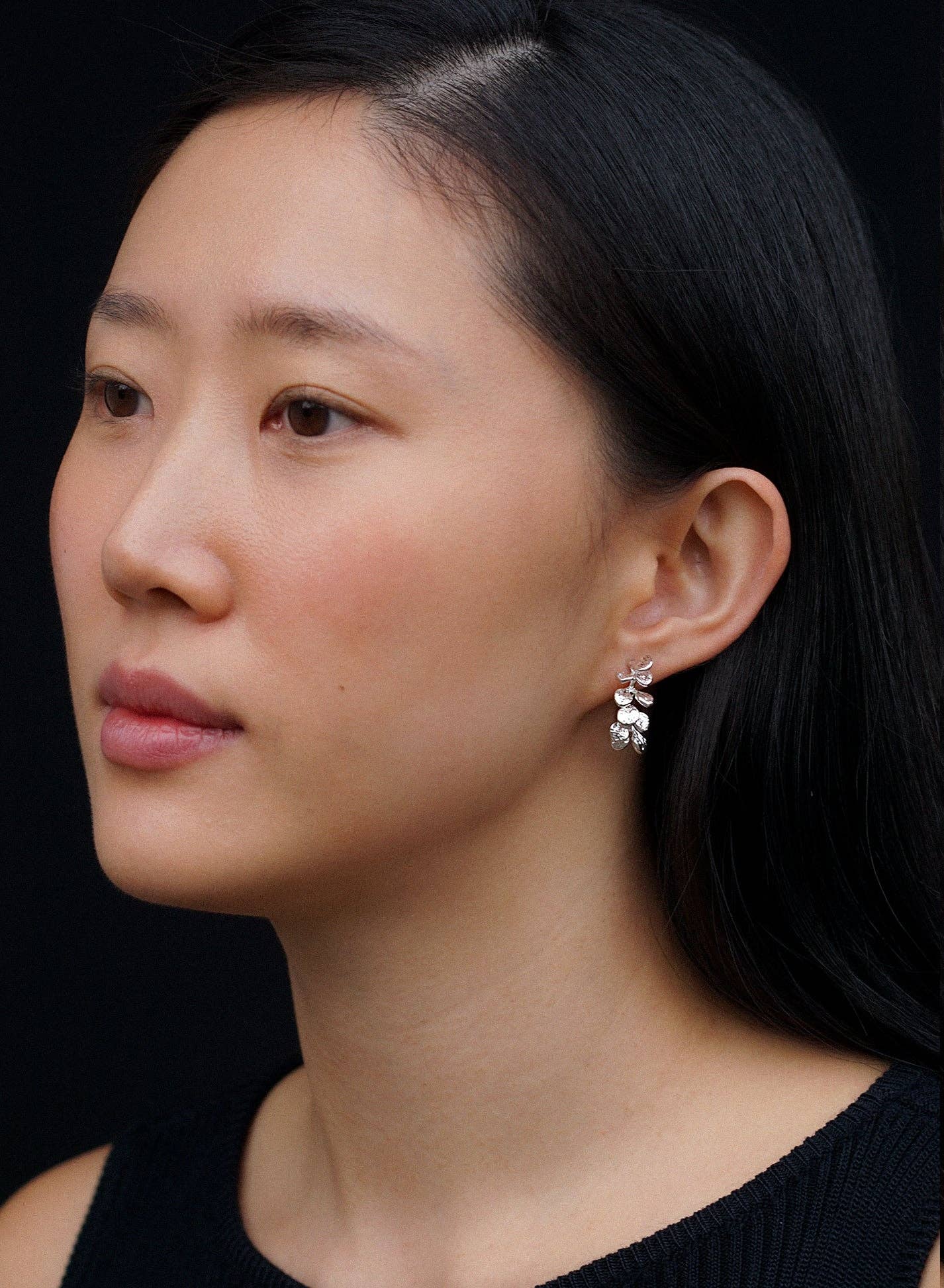 SOLI STUDIO - Wholesale Stud/Post Earrings - Leaf Drop Earrings • Gold/Silver2