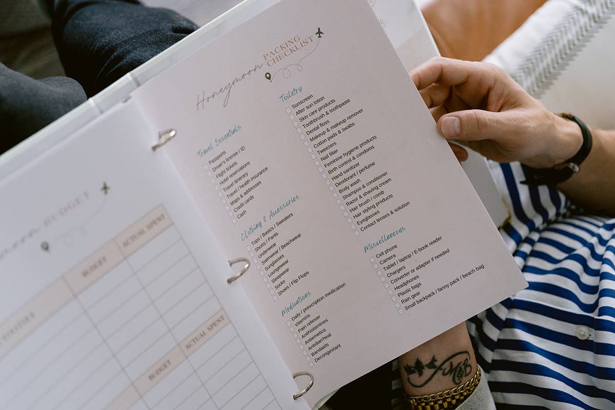 Everbae - Wholesale Planner - Better Together Deluxe 3-Ring Wedding Planner Binder7