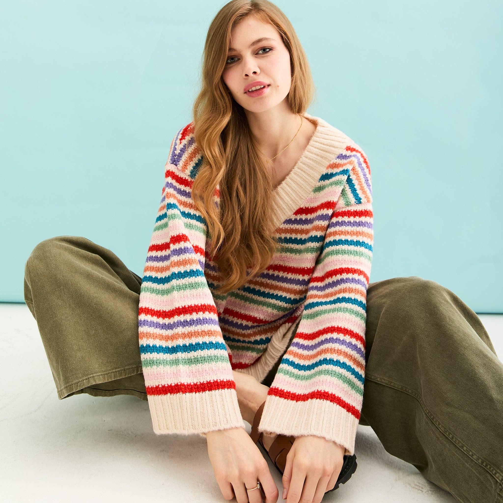 Cara & The Sky - Wholesale Knit Sweater - Women's - Jasmine Wide Sleeve V Neck Striped Jumper - Off White8