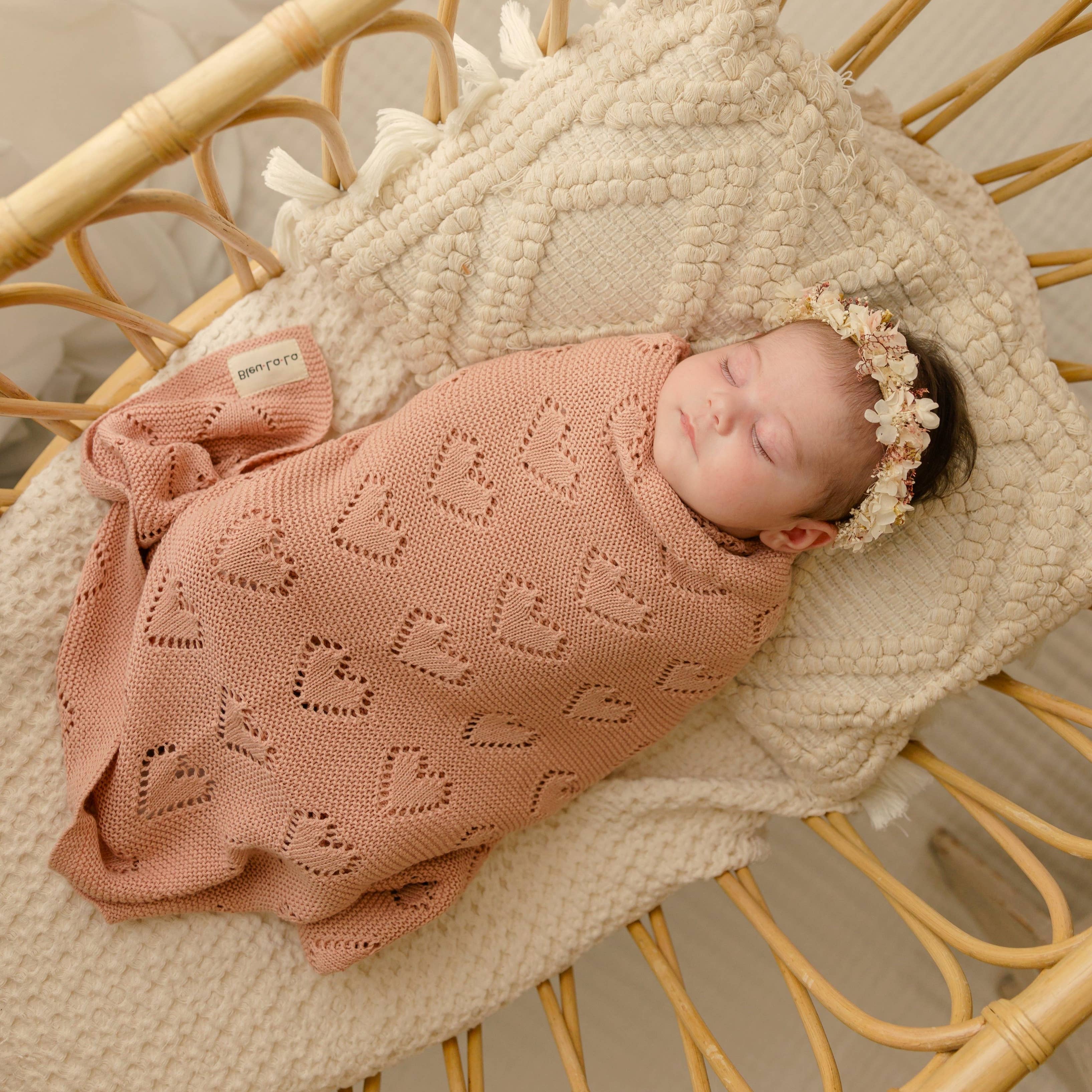 Bleu La La - Wholesale Receiving Blanket - Baby - 100% Luxury Cotton Receiving Swaddle Baby Blanket - Heart10