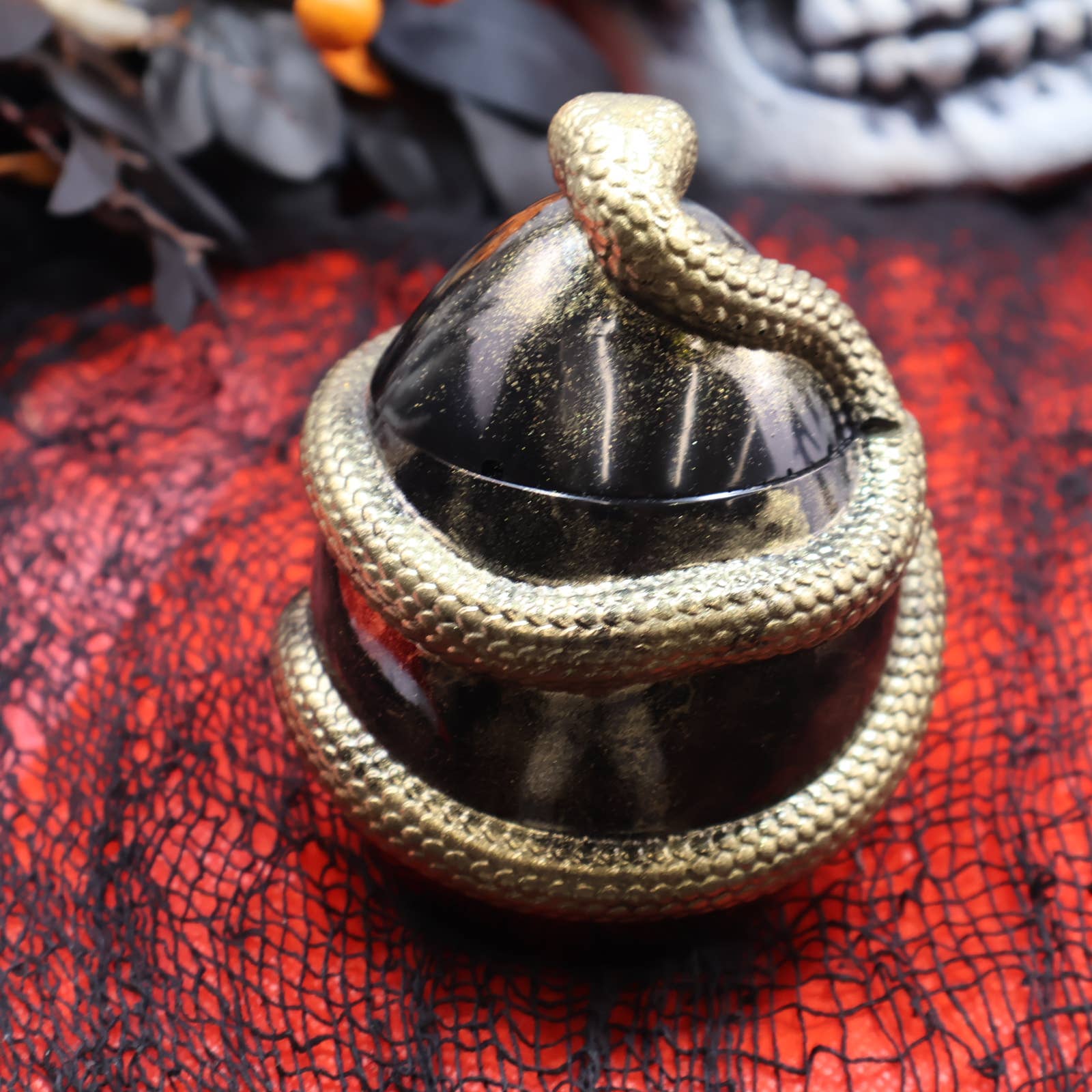 KIZIMA - Wholesale Decorative Box - Black Egg Jewelry Box Wrapped with Golden Snake | Halloween | KIZIMA7