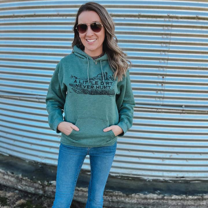 Verde A LITTLE DIRT NEVER HURT - Hoodie Verde Heather para venda a revendedores na Faire2