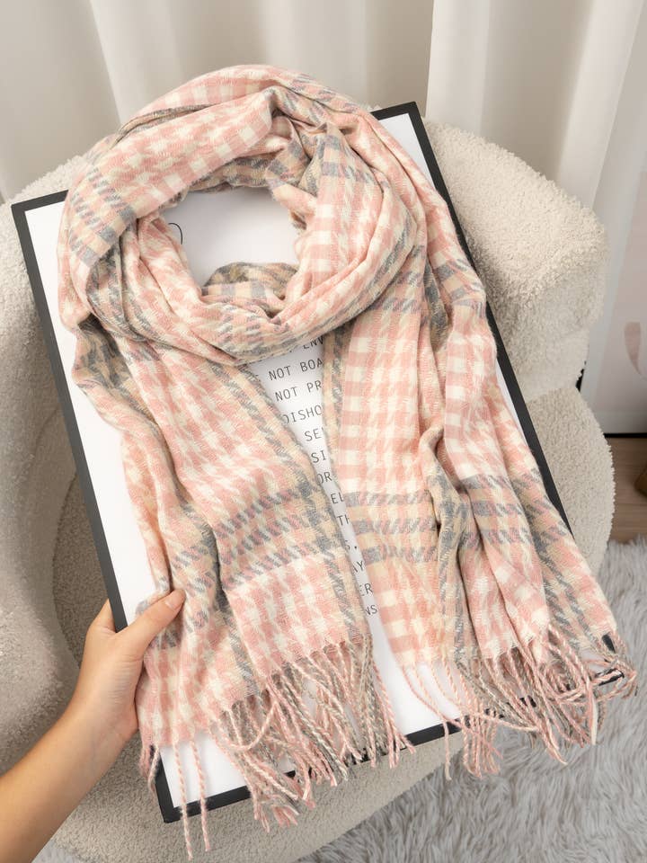 Elegant and soft black, white, and ecru checkered scarf for women for wholesale by COSMOS