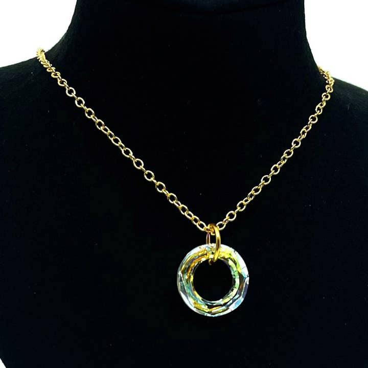 Bague en cristal irisé clair du collier O BDSM Day pour la vente par Restrained Grace