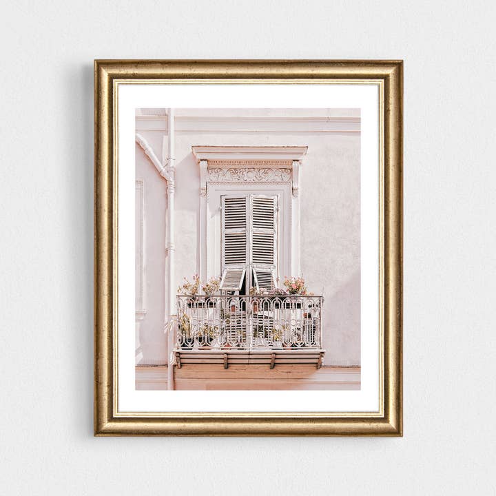 Impression de fenêtre française pastel | Photographie de Menton, France pour la vente par Lisa Russo Fine Art